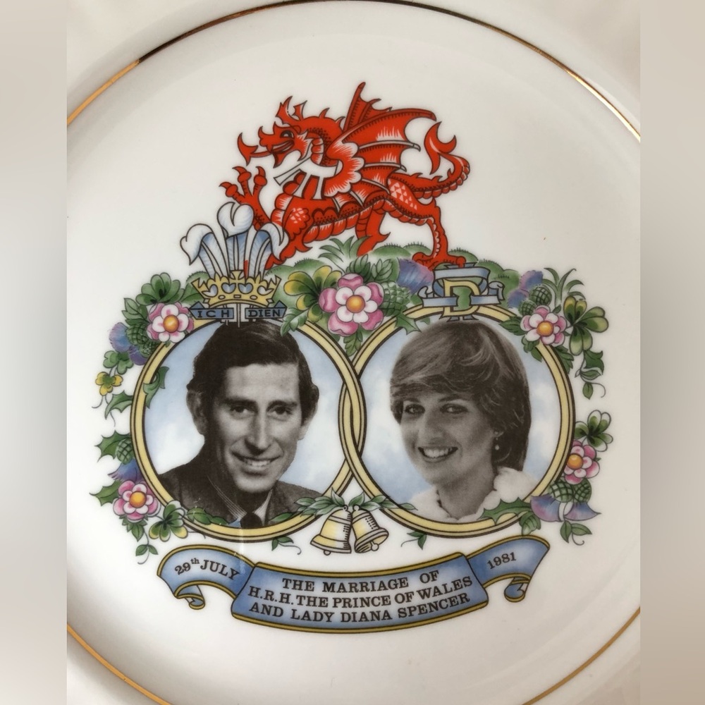 Prince Charles & Princess Diana Queen Anne Bone China Wedding Plate